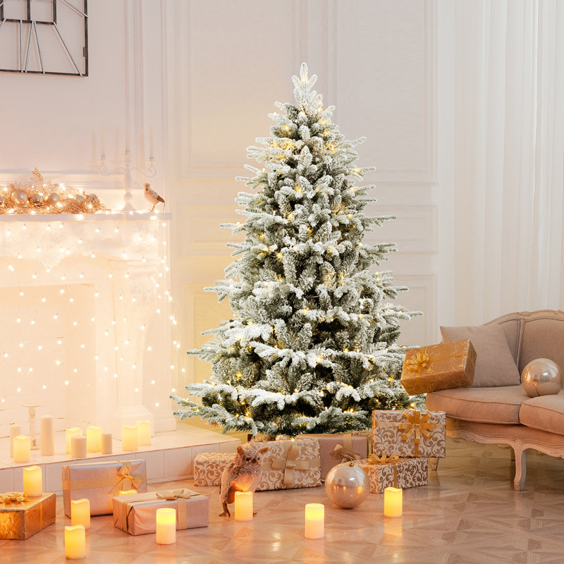 Arbre de Noël enneigé 4,5 pi., H 6 pi