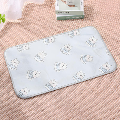 Pet Cooling Mats And Floor Mats Help Pets Easily Weather High Temperatures