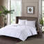 Couette King en satin de coton blanc 300 fils, garnie d'une alternative au duvet 3M Thinsulate, pour toute l'année.-1214176096