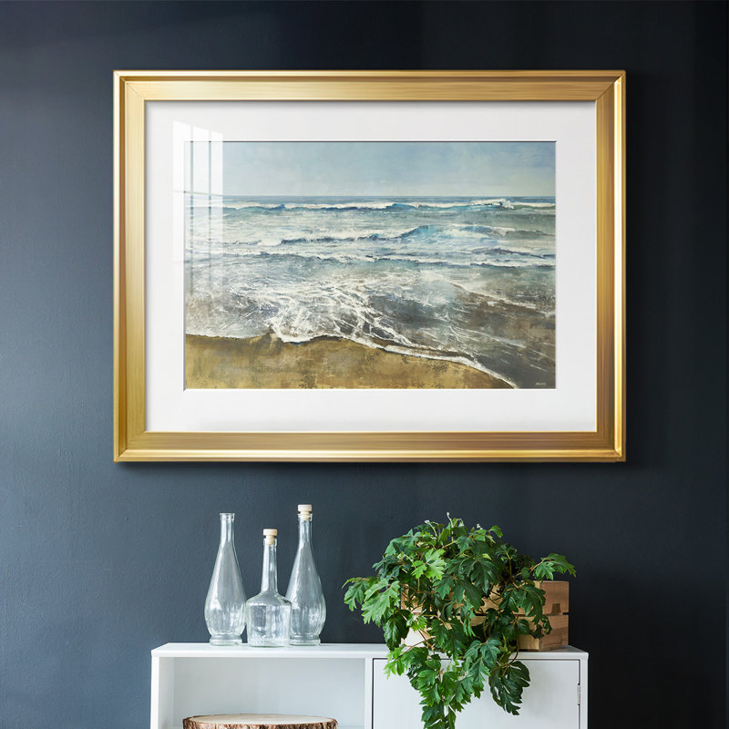 Beachcombing, reproduction d'art encadrée, H 27 po x l 39 po x P 1,5 po, Or