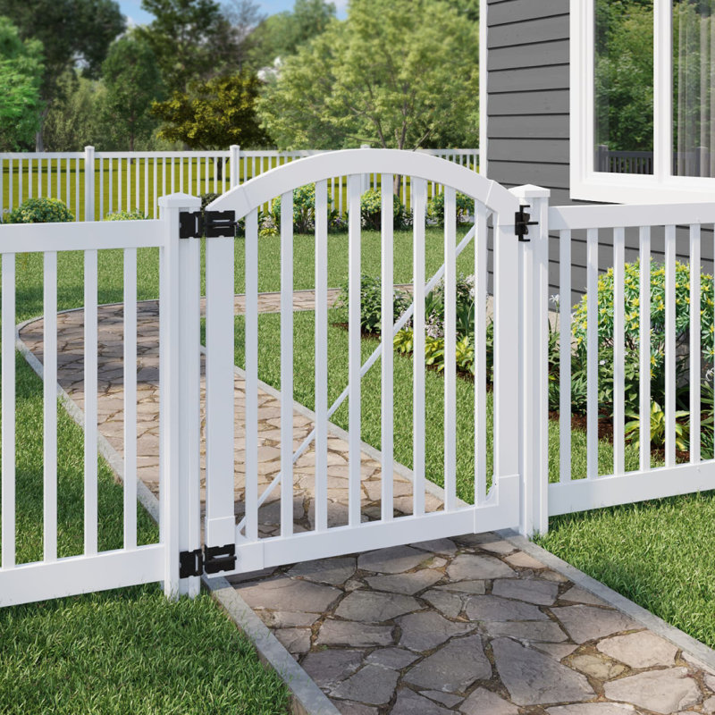 WamBam 4.5 ft. H x 4 ft. W Traditional Yard and Pool Gate