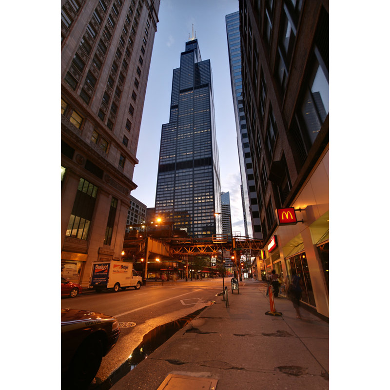Tour Willis (Sears) la nuit, H 18 po x l 12 po