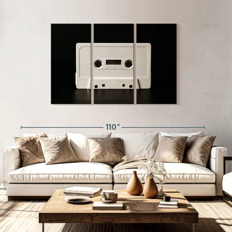 Cassette audio blanche Abarca, H 48 po x l 74 po