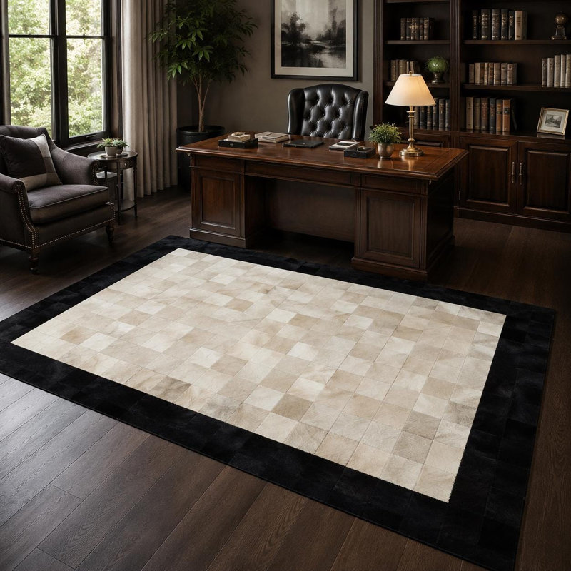 Tapis noir en cuir de vache fabriqué à la main, 8 x 10 ft