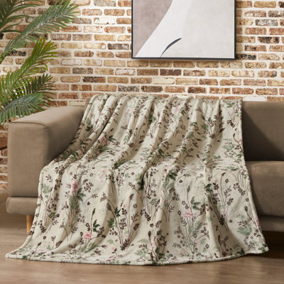 Lucky Brand Wild Flower Blankets Plush