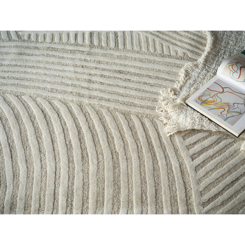 Entro Handmade New Zealand Wool Beige/Ivory Area Rug, Rectangle 12' x 15'