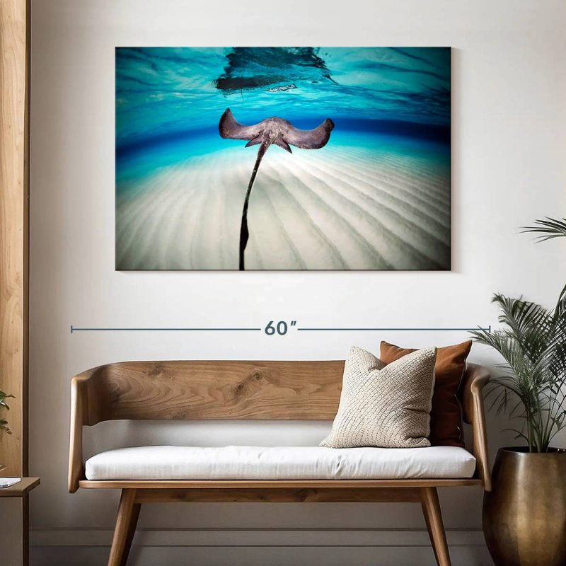 Brampt Stingray Underwater Scenery, 32" H x 48" W
