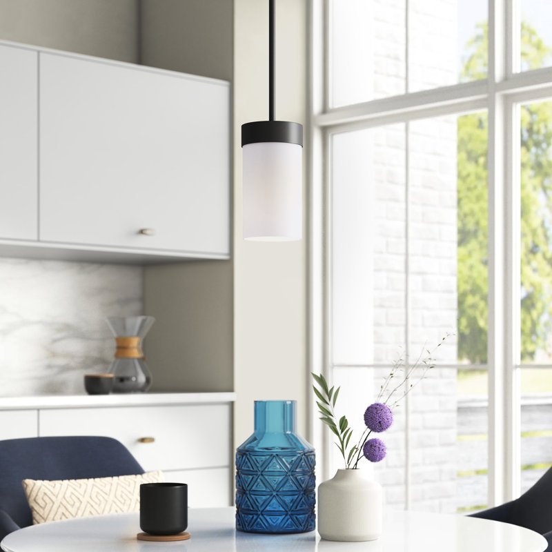 Luminaire suspendu cylindrique à 1 lumière Bola, Noir mat, H 7 po x l 3,88 po x P 3,88 po