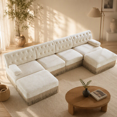 Canapé modulaire 4 places avec 2 repose-pieds, jupe à pampilles, conception capitonnée, mousse haute densité, base ergonomique en bois de qualité supérieure, brun clair