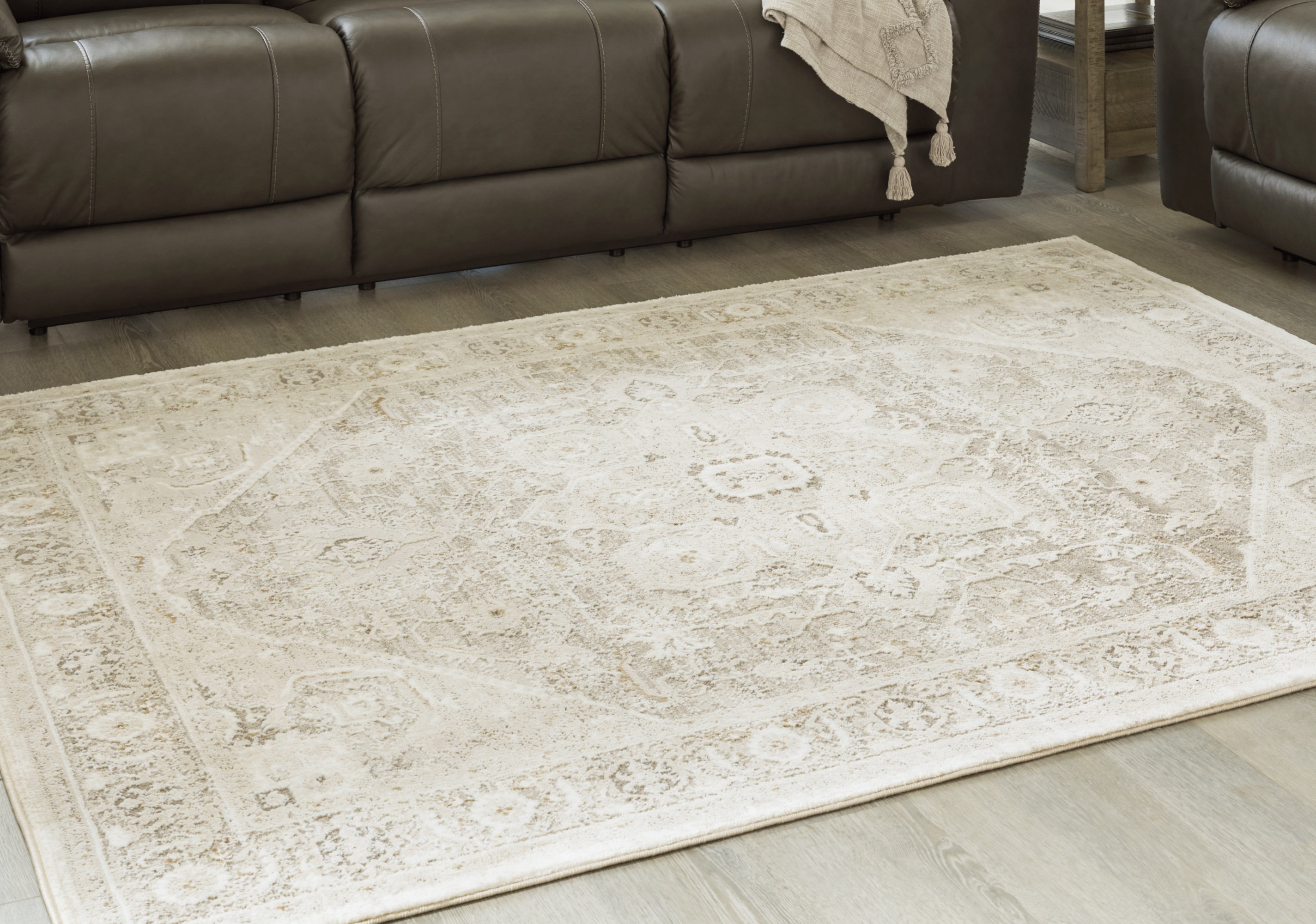 Bungalow Rose Alparslan 5' X 7' Rug | Wayfair