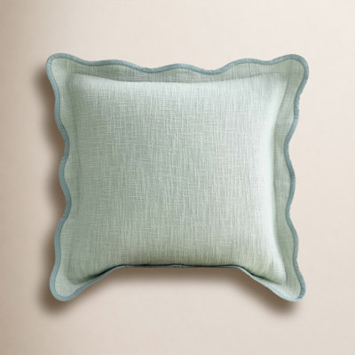 Double Stitch Cotton Decorative Scalloped Throw Pillow Coveron