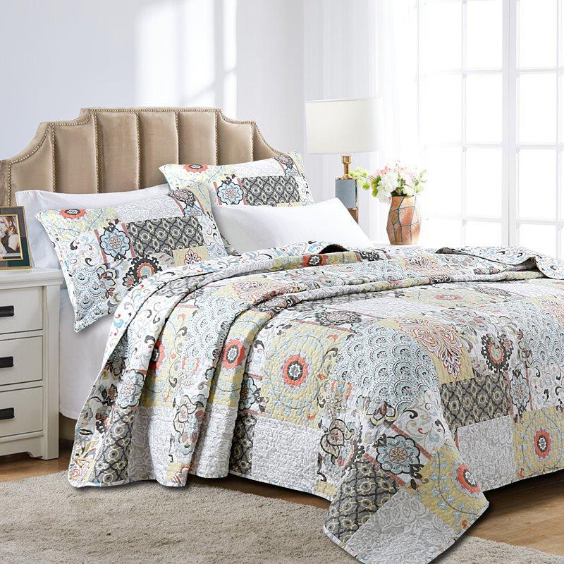 Moorea Blue Patchwork Reversible Microfiber Queen Quilt Set