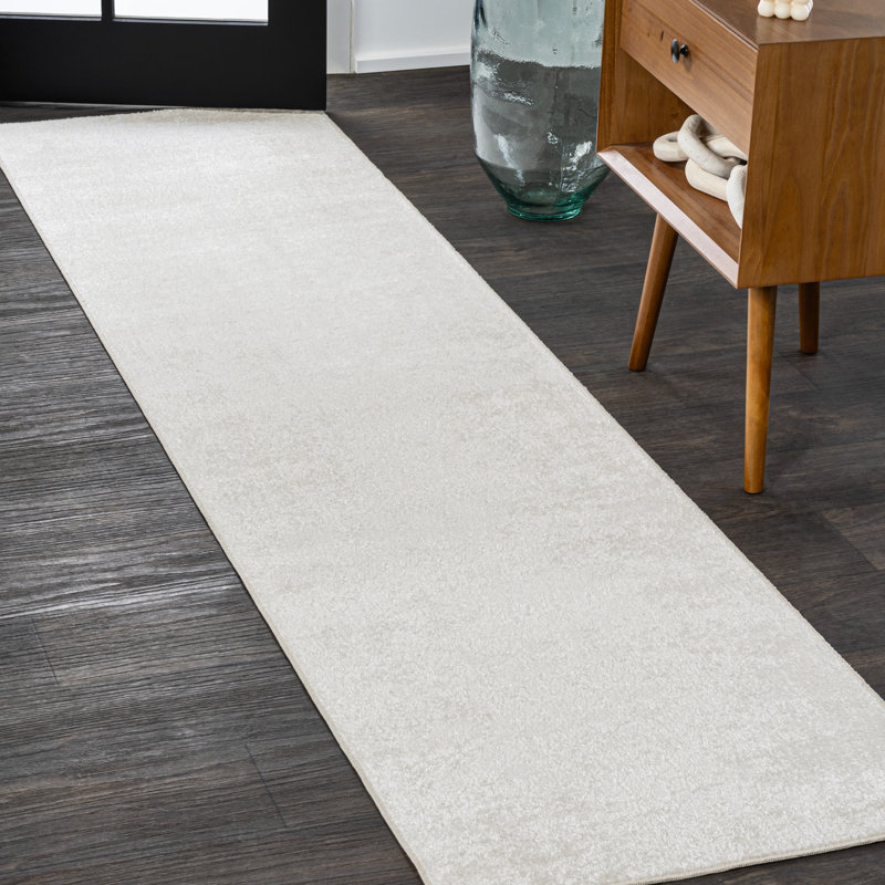 Yaniyah Classic Solid Low-Pile Machine-Washable Cream Rug, Runner 2' x 7'10"