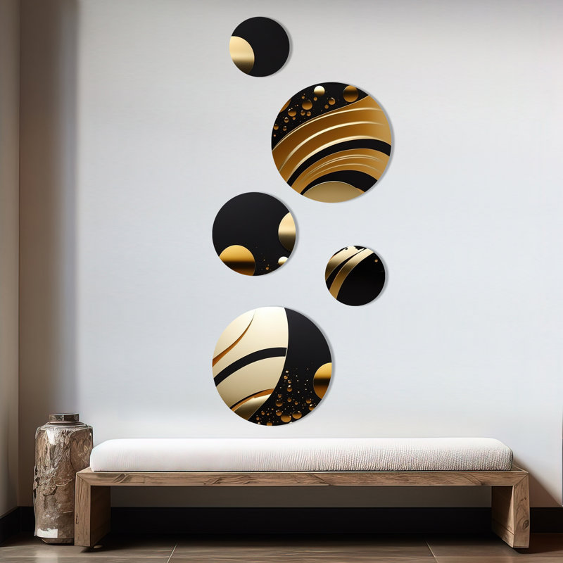 Abstract Wall Decor on Metal