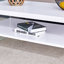 Ensemble de table de chevet et de table basse à trois niveaux. Fabriqué en panneau de fibres à densité moyenne avec des autocollants en bois et du verre trempé transparent des deux côtés. Le design est simple et élégant-697871523