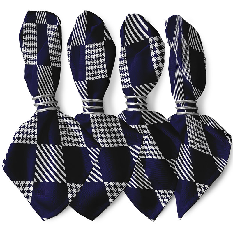 Lamarquis Check It Twice Napkins, Navy