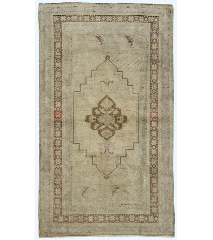 Tapis beige unique de 3 pi 2 po x 5 pi 7 po Taspinaire