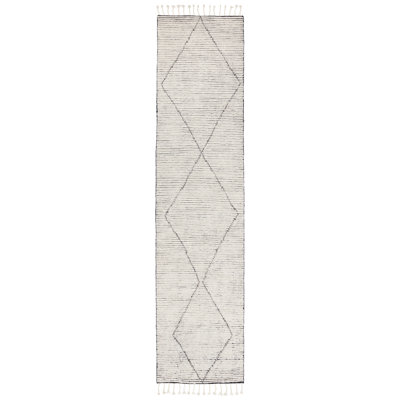 Ammil Hand-Knotted Trellis Cream/ Black Area Rug