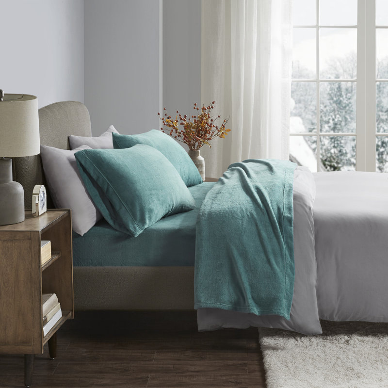 Soloft Plush Taupe Micro Plush 4-Piece Queen Sheet Set, Queen Sheet Set with 2 Pillowcases, Taupe