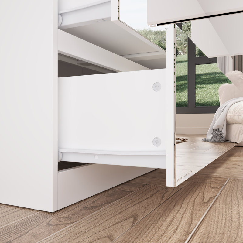 Grande armoire l 63 po avec 4 portes miroir et 4 tiroirs