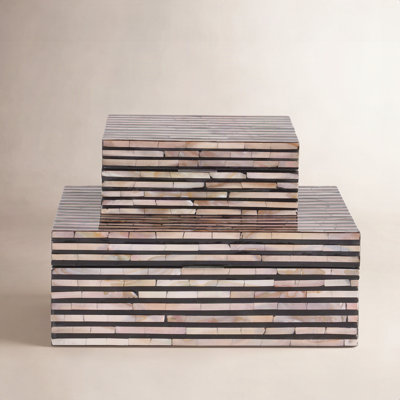 Juliette Mother of Pearl Box Set
