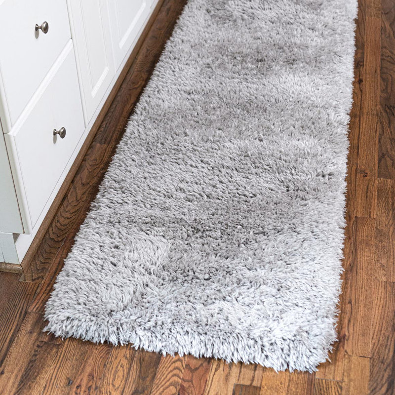 Indoor Rug, Runner 2' x 6'5"