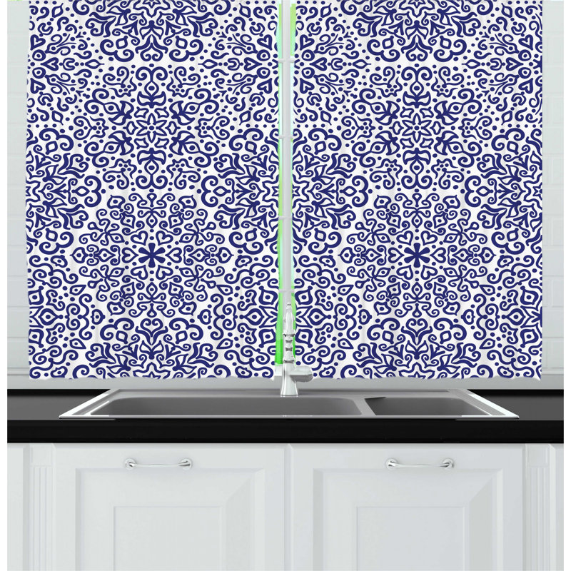Pointed Kitchen Curtain