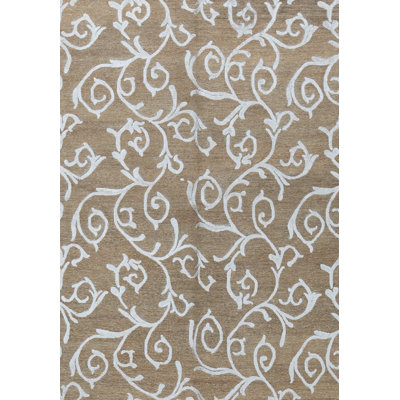 Floral Area Rug in Caramel