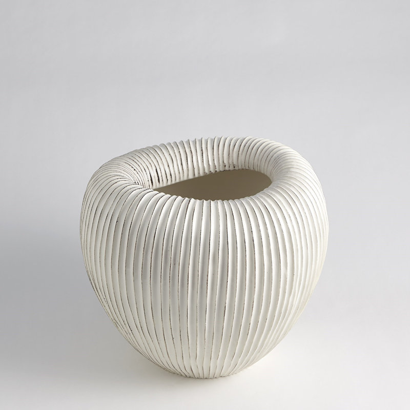 Baleen Cachepot-Ivory w/Brown Edges