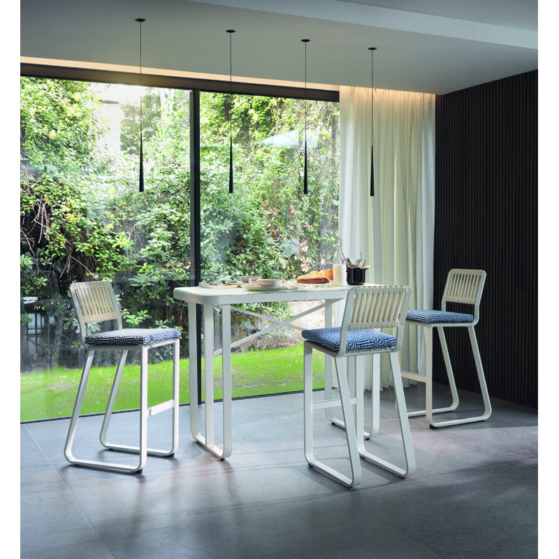 Noga Aluminium Outdoor Stool