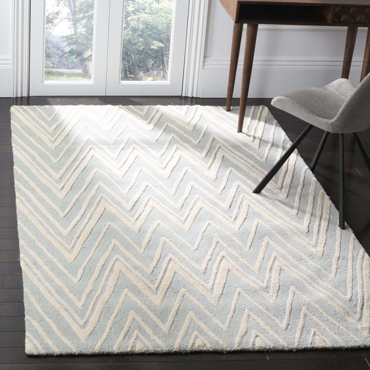 Sanyla Hand Tufted Wool Chevron Rug