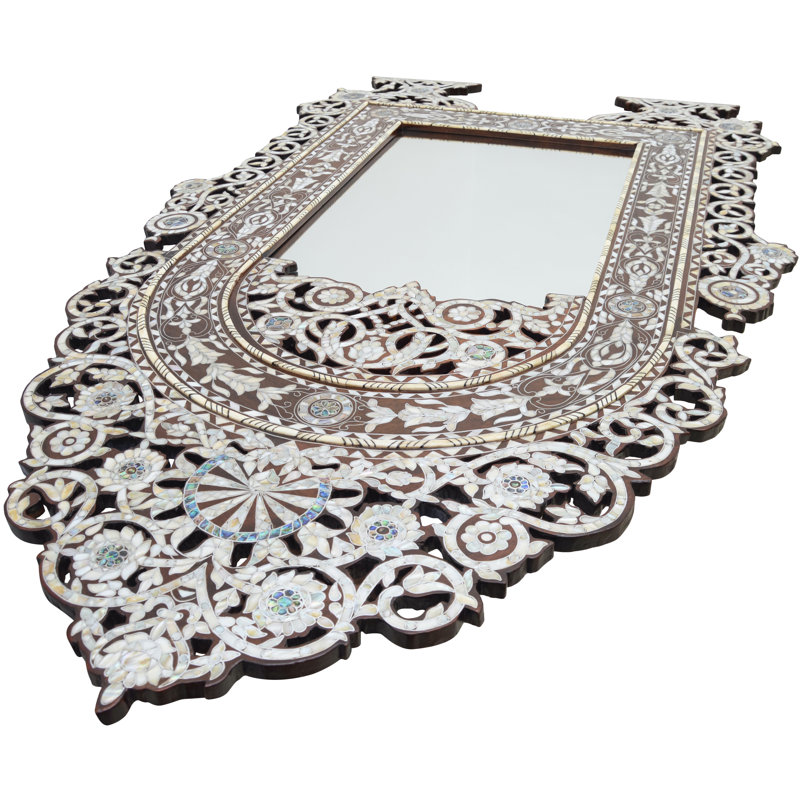 Andalusian Flat Coquillage Wall Mirror