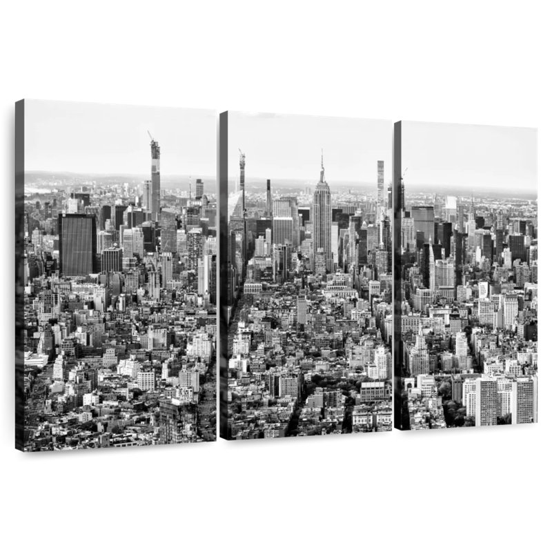 Sireci New York Skyline BW, 36" H x 57" W