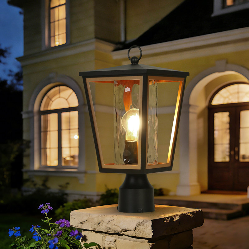 Alexia 1-Light Lantern Head