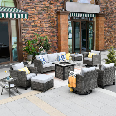 GRST Wicker/Rattan 7-Person Seating Group with Cushions