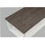 1 table basse brune de style campagnard avec base blanche et plateau de table rectangulaire avec roulettes