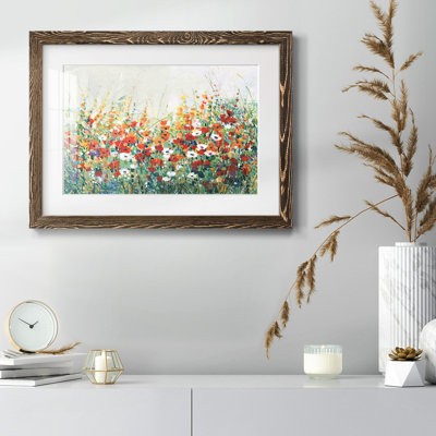 «Garden in Bloom II» - reproduction encadrée rustique avec tableau mat
