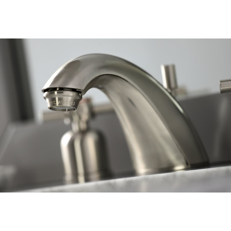 Robinet pour salle de bain à robinet espacé avec ensemble de drain Concord, Nickel brossé