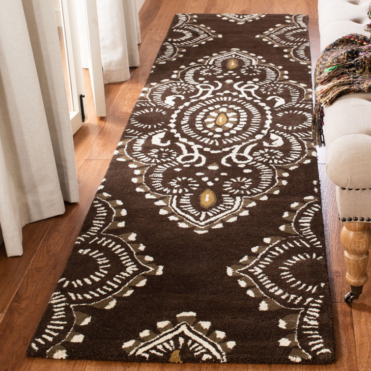 Kouerga Hand Tufted Wool Oriental Rug