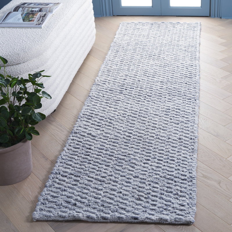 Natura Hand Loomed Pet Yarn Pile Rug, Runner 2'3" x 8'