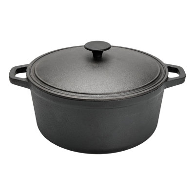 Belfry Kitchen Cast Iron Round Dutch Oven