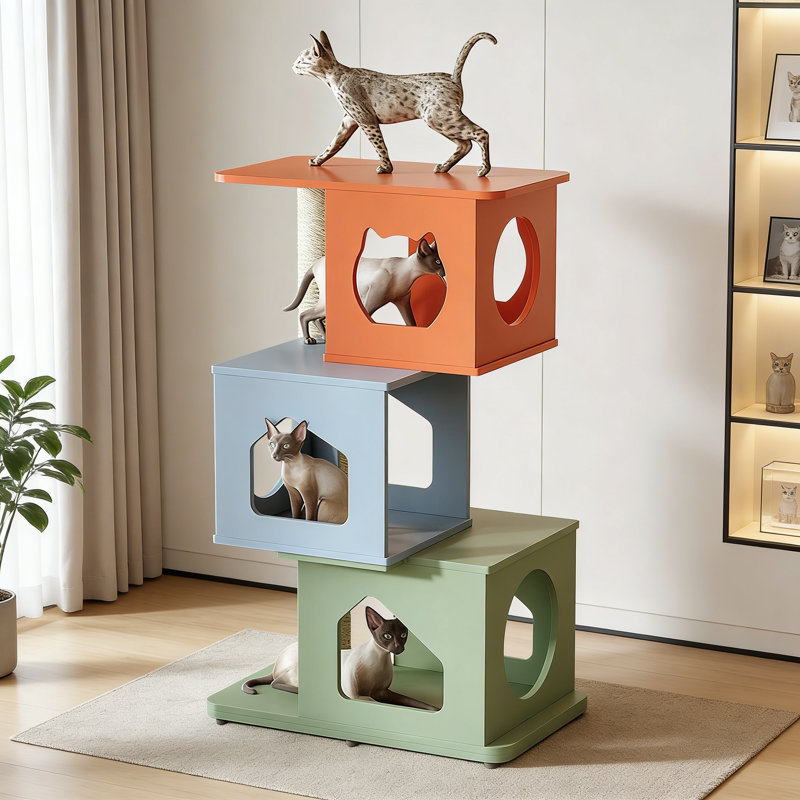 Structure d'escalade moderne et créative pour chat