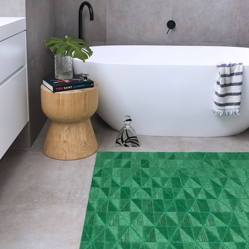 Fragment Geometric Area Rug in Green, Rectangle 5'3" x 7'10"