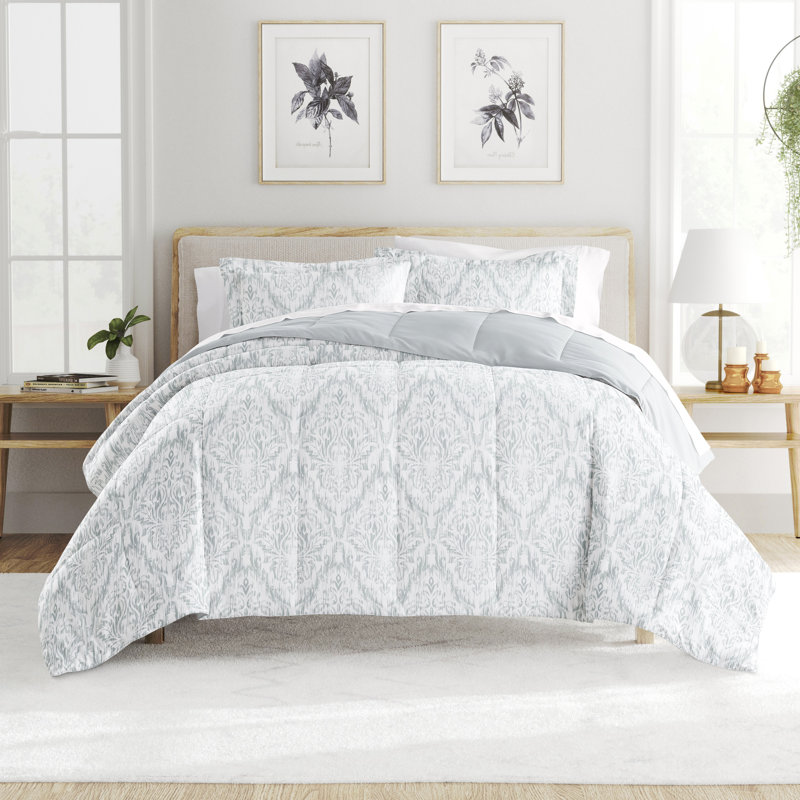  Down Alternative Farmhouse Dreams Reversible Comforter Set, Queen Comforter + 2 Pillow Shams, Damask Blue/Grey