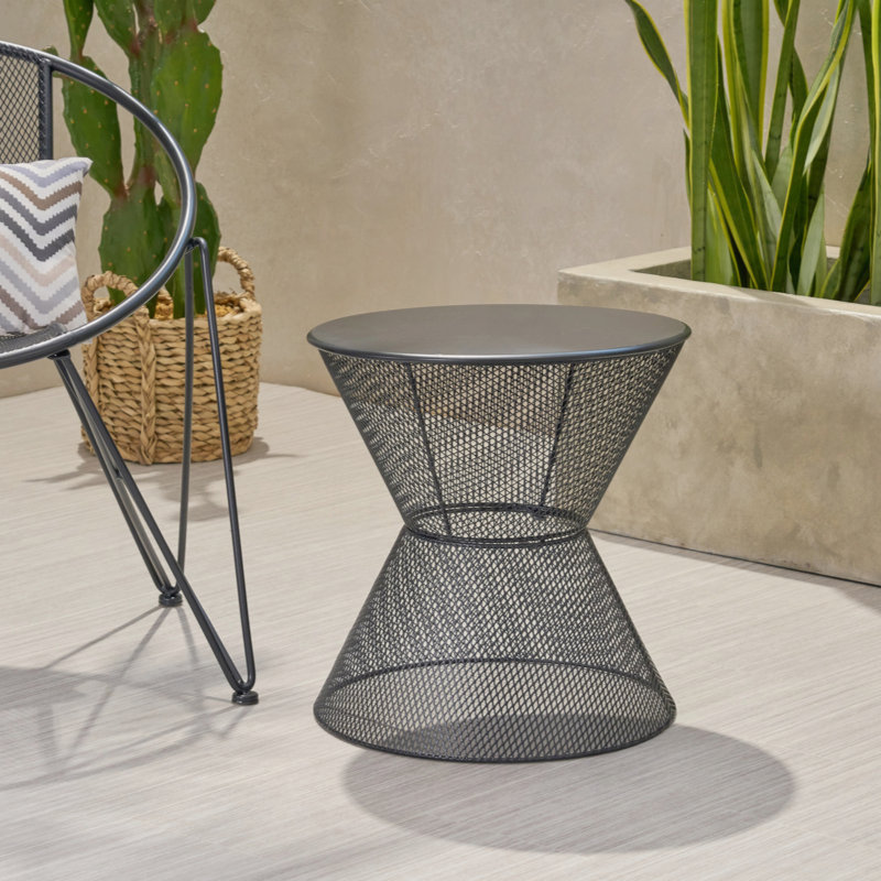 Table d'appoint en fer Yoshida, Noir mat