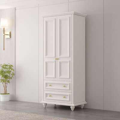 Simple Wardrobe Of Solid Color by marlao