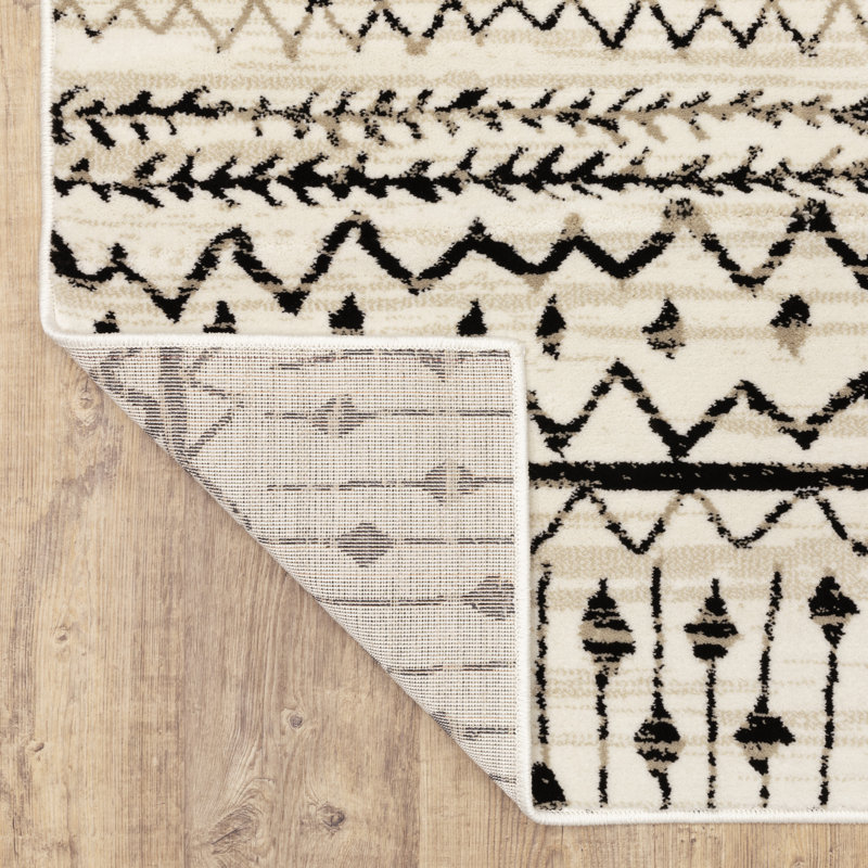 Basurto Geometric Rug, Rectangle 3'10" x 5'5"