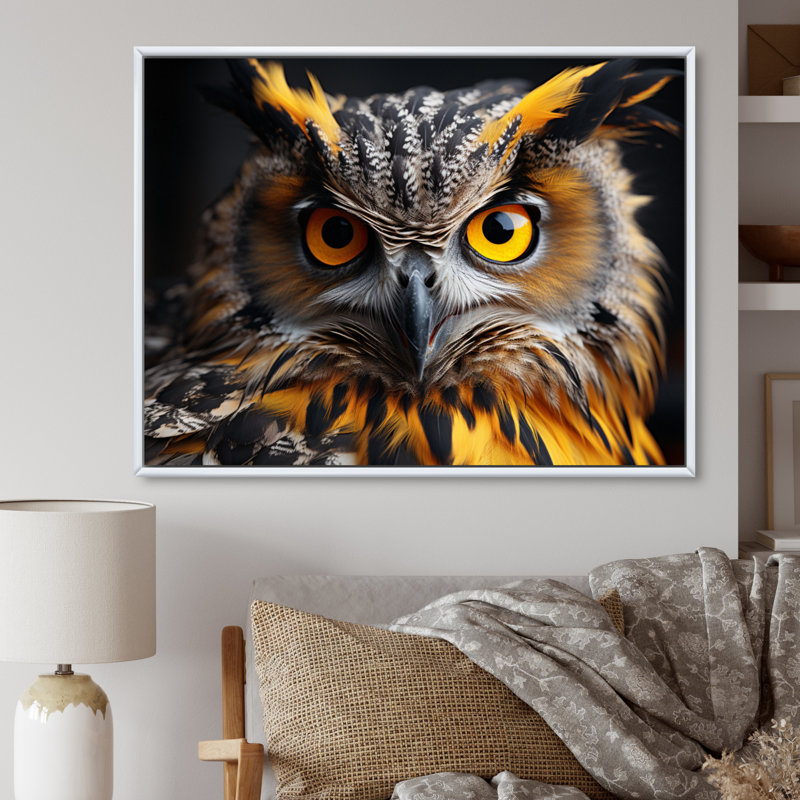 «Yellow Owl Wise Portrait I», reproduction sur toile, H 16 po x l 32 po x P 1 po, Cadre flottant blanc