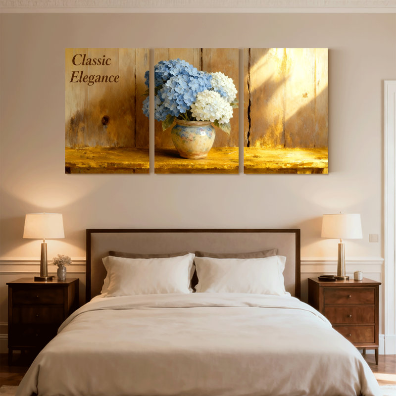 Ensemble de 3 impressions sur toile, hydrangées, élégance classique, vase floral, fond en bois, reflet du soleil