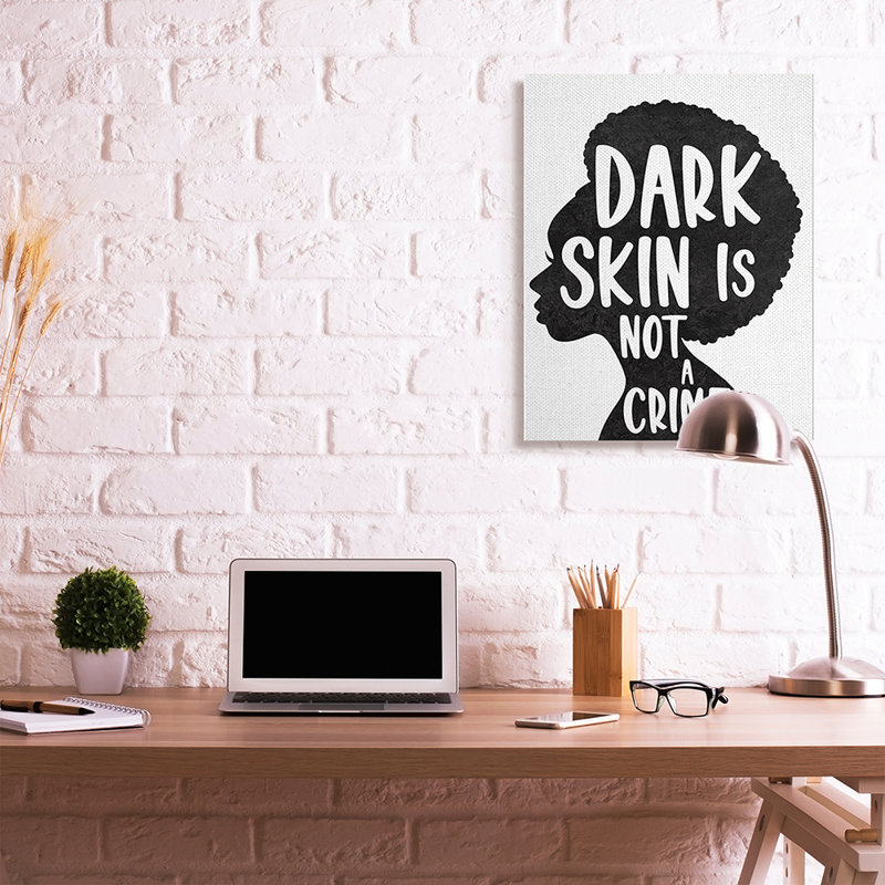 «Dark Skin is No Crime» par Marcus Prime - impression d'art graphique, H 40 po x l 30 po x 1,5 po, Toile tendue